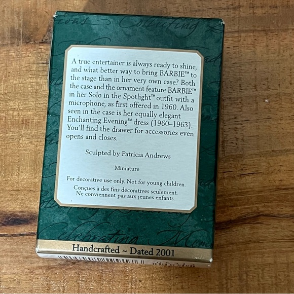 Vintage Hallmark Barbie Ornament - Picture 4 of 5